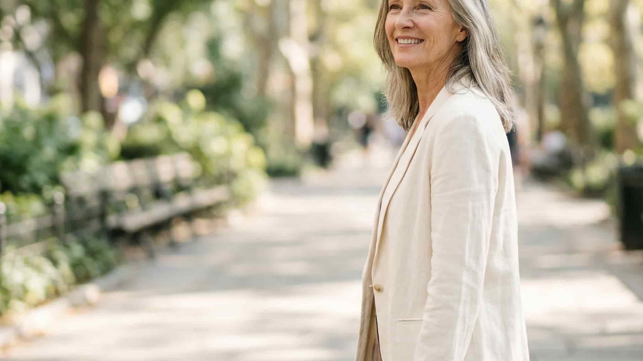 Femme en périménopause — symptômes, âge d'apparition et solutions naturelles, guide Nutremys